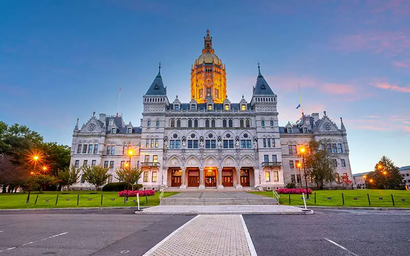 Front view of the Connecticut State Capitol, one of the many must-see activities in Connecticut for visitors. 