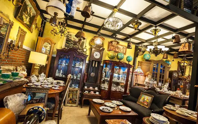 Antique Stores in CT – 13 Best Connecticut Antique Shops [2024 ...